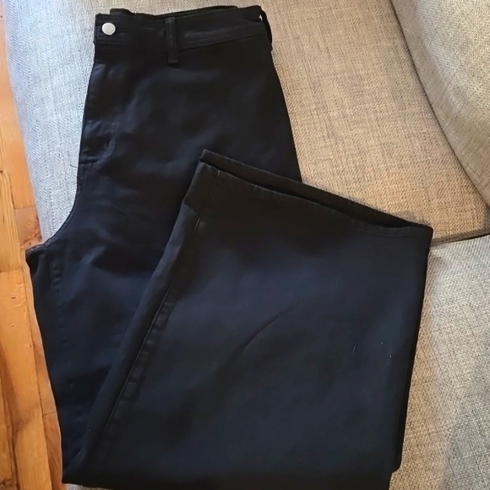 ♡ Universal threads wide leg black 12